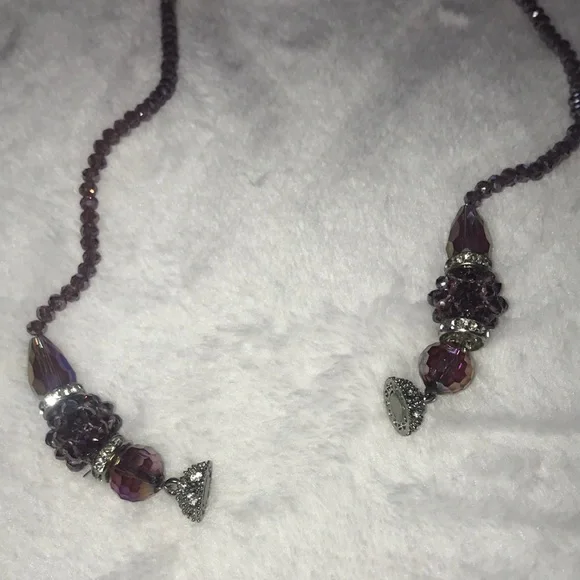 Pretty necklace - Picture 3 of 5